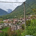 Hisa Gadica Apartman Tolmin