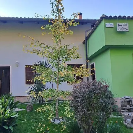 Hisa Gadica Apartamento Tolmin